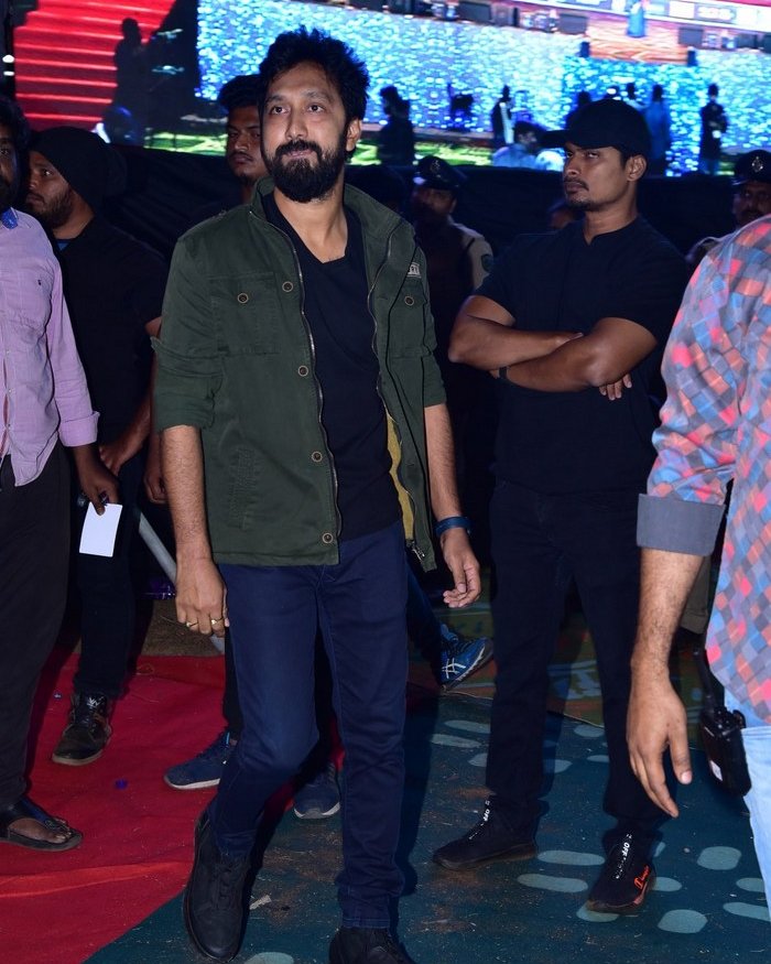 waltair veerayya pre release  10